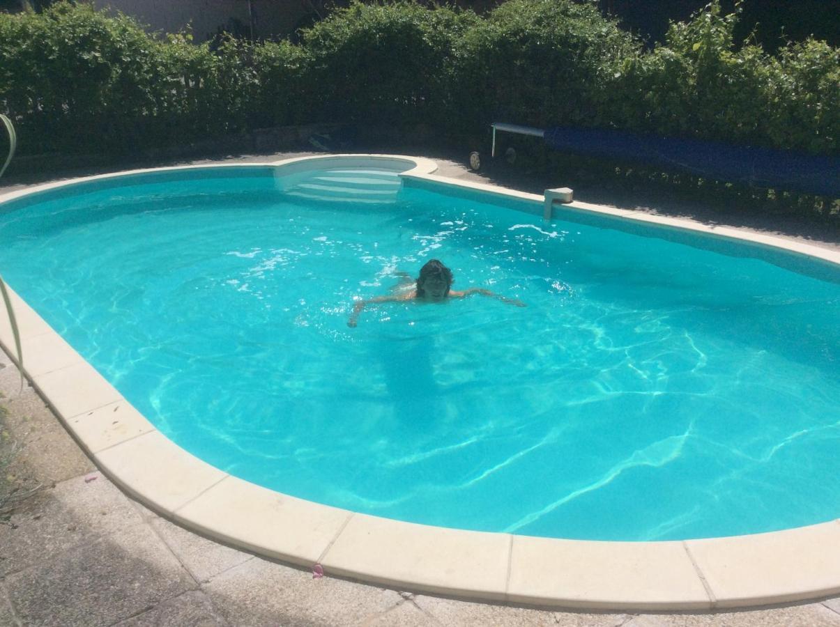 La Petite Maison Holiday home Crezieres